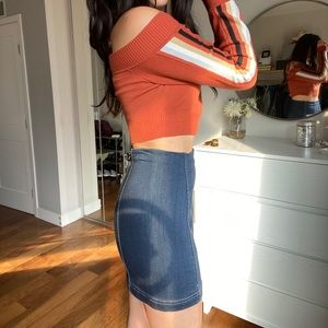 Free People: denim mini skirt (stretchy)